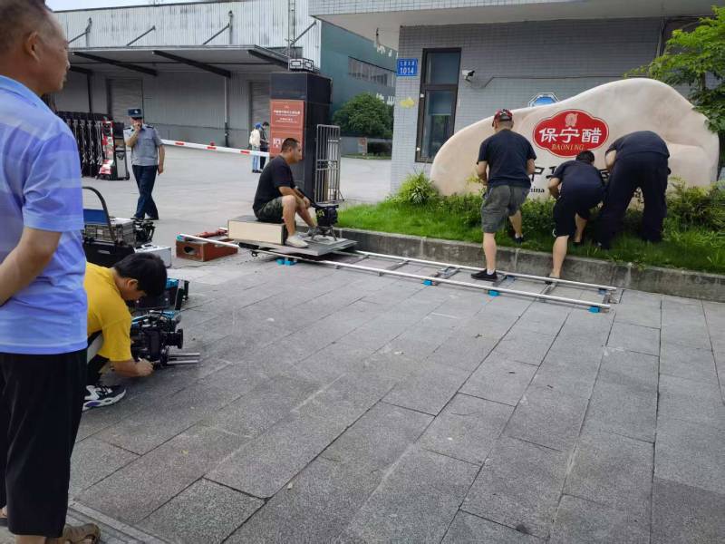 秀山广告片拍摄公司核心优势：全流程服务，让品牌广告片省心更出彩